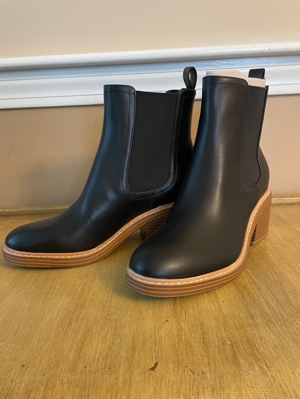 Marc Fisher Women's Modesty Black Boots Sz 8 New!